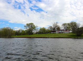 919 Lake Park Dr, Gallatin, TN 37066
