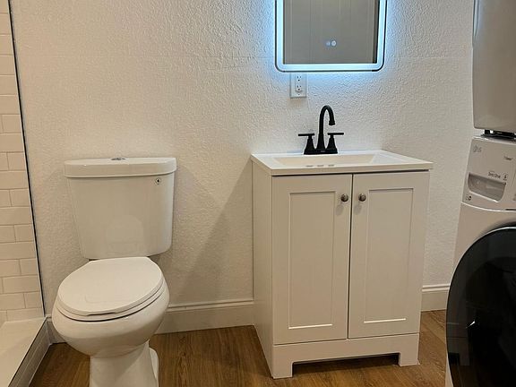 4th image of 1372 NW 208th St #1