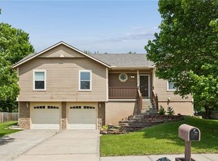 10947 N Wallace Ave, Kansas City, MO 64157