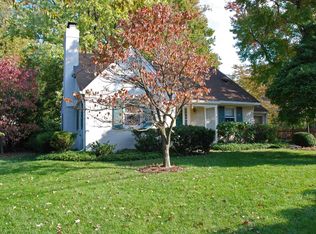 5921 Kirby Rd, Bethesda, MD 20817