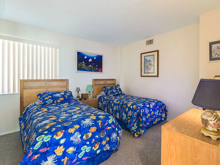 5135 Gulf Of Mexico Dr #103 — Photo 13