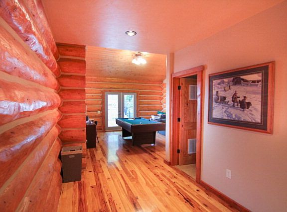 4th image of 3290 Bainbridge Dr