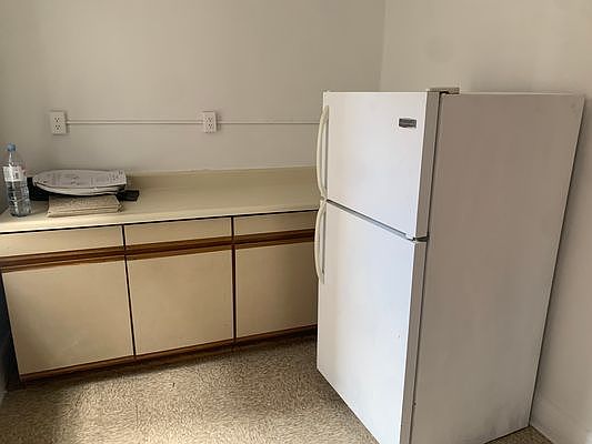 4th image of 41-25 44th St APT C6