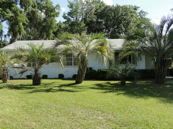 563 NW Holiday Dr, Lake City, FL 32055