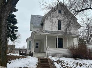406 N 1st Ave, Marshalltown, IA 50158