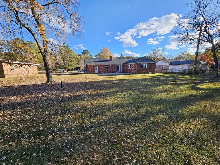 762 Gayron Dr — Photo 14
