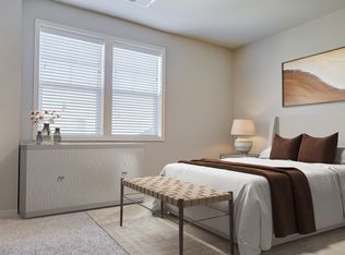 Chapel Ridge Townhomes, Lees Summit, MO 64064