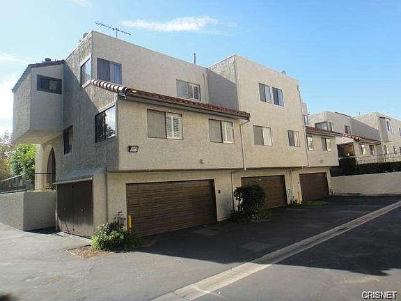 2nd image of 22030 Strathern St Unit 21