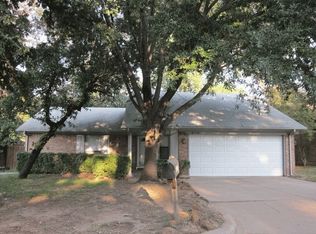 5711 Honey Locust Trl, Arlington, TX 76017