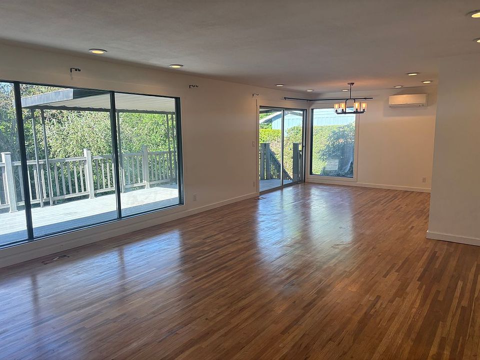 1st image of 4808 Idaho St