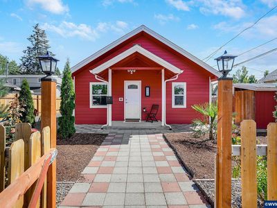 856 Highland Ave NE, Salem, OR, 97301