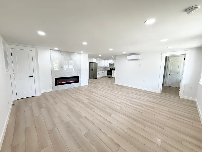 11826 171st Pl SE #B — Photo 3