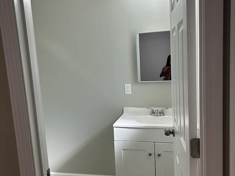 3168 Oregon Ave #1S — Photo 9