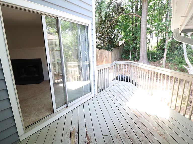 102 Union Jack Ln — Photo 32