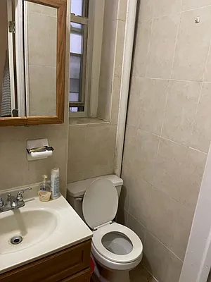 Rented by K & O Realty Associates Inc. | media 53