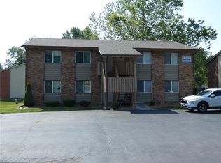 2126 Scheel St, Belleville, IL 62221