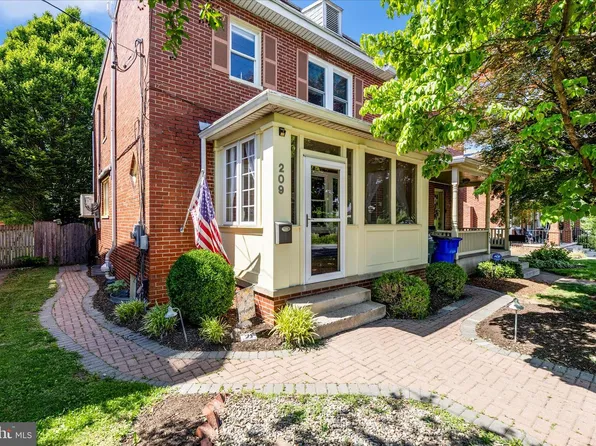 209 Monroe Ave, Frederick, MD 21701