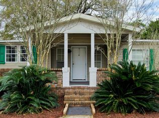 1229 Lieben Rd, Mount Pleasant, SC 29466