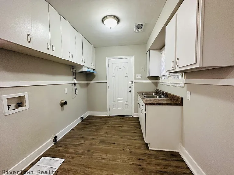 2176 Vollintine Ave — Photo 4