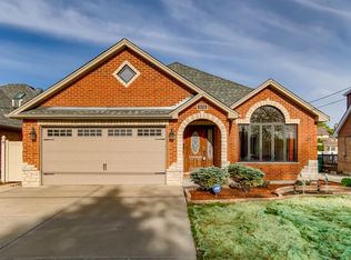 8158 Natoma Ave, Burbank, IL