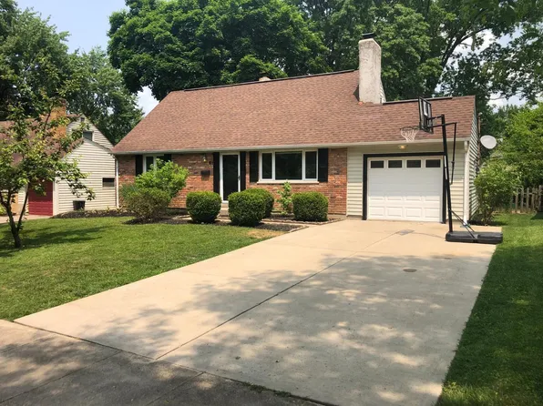 61 Hamlin Dr, Cincinnati, OH 45218