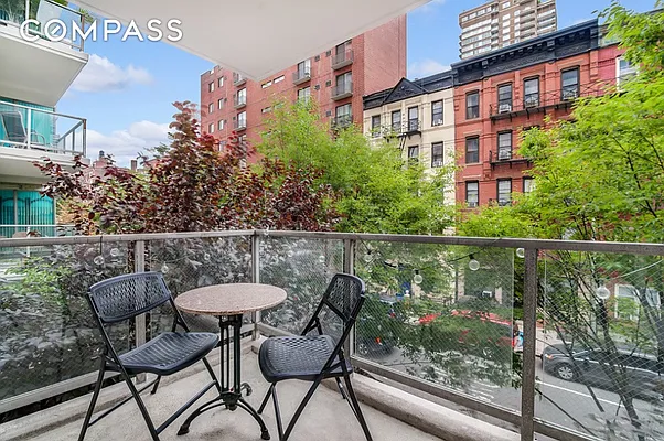 Sold by Compass | media 3