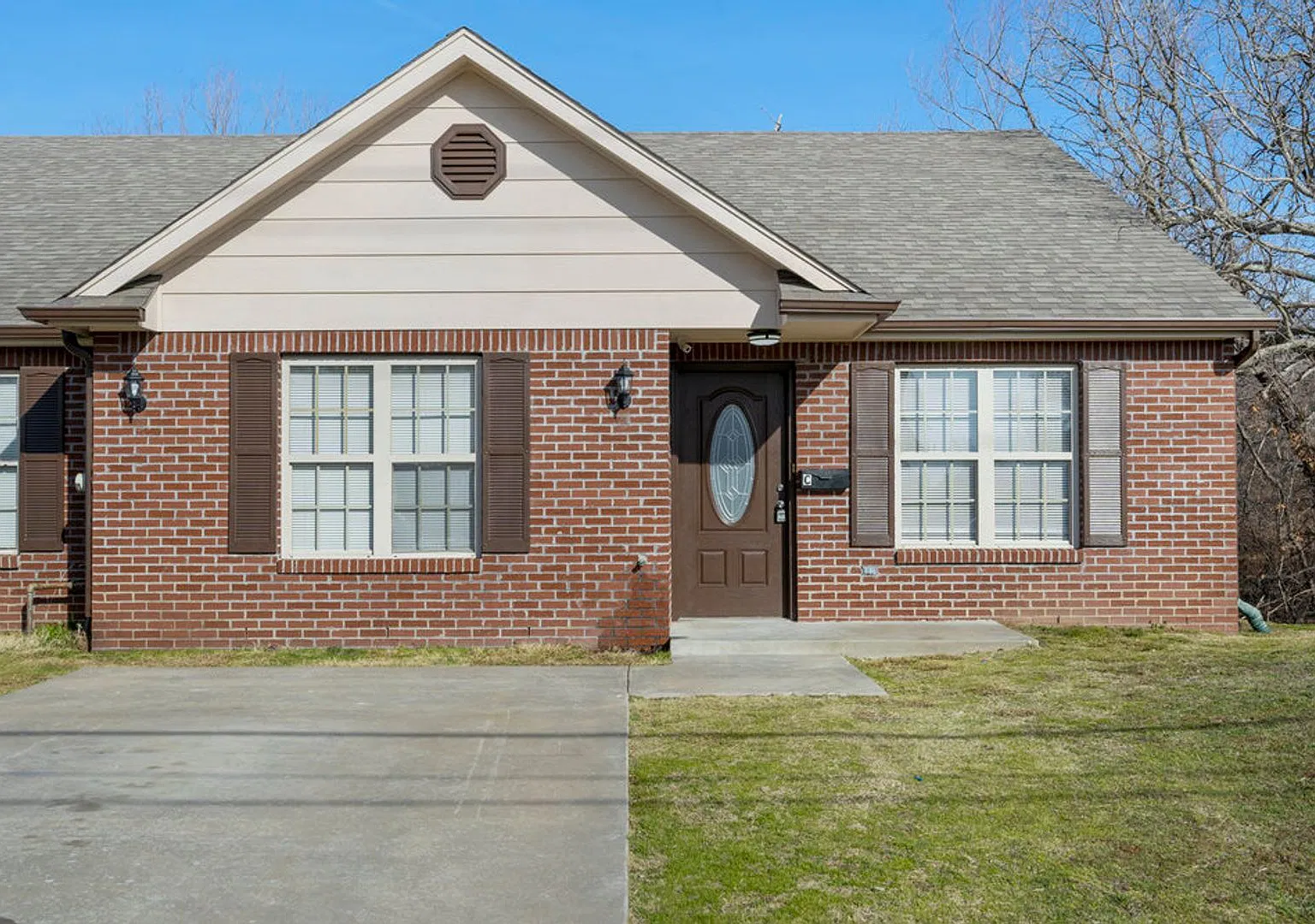 1015 E Grayson Ave MF — Photo 1