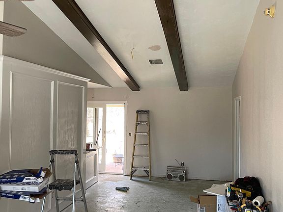 3rd image of 4735 Koelsch Dr