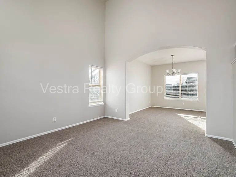 5193 S Liverpool Way — Photo 4