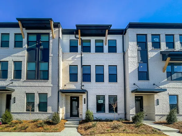 317 Sammon Way, Lawrenceville, GA 30046