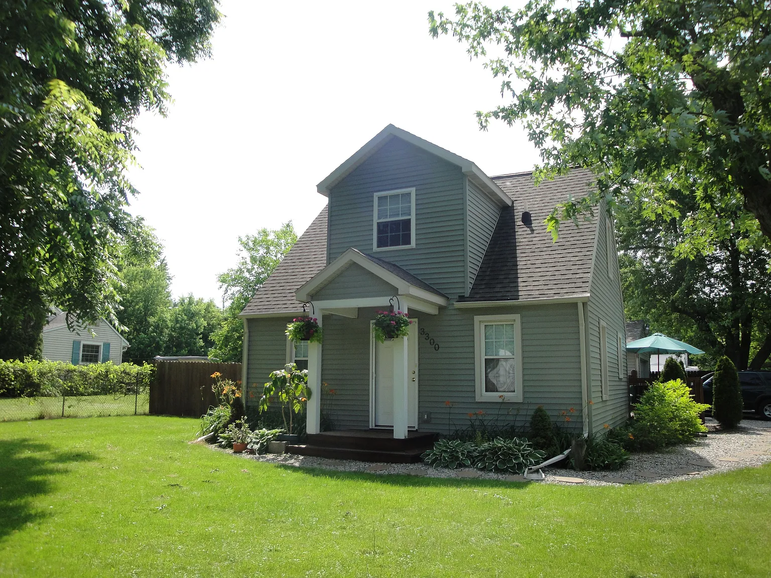 3300 Viking Rd photo 1