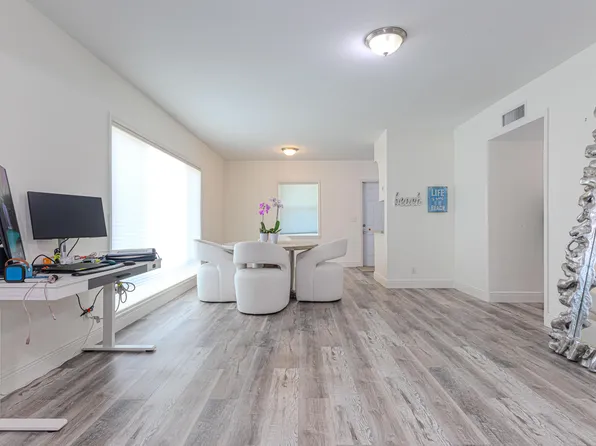 408 S 9th Street, Lantana, FL 33462