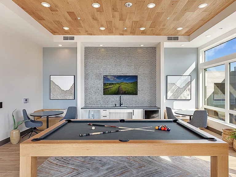 Maxwell Sunnyvale — Photo 26