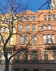 Rented by Level Group