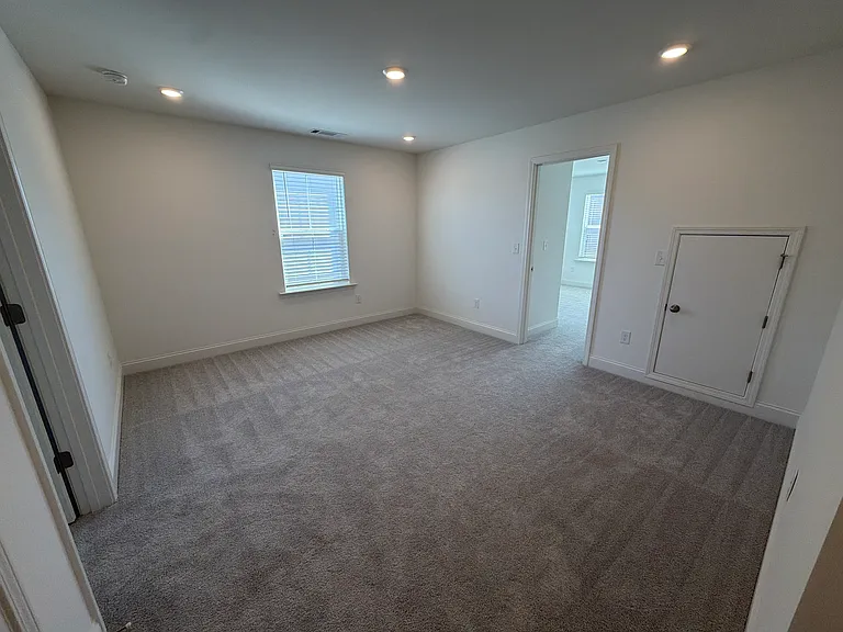 105 Prospect Ave — Photo 27