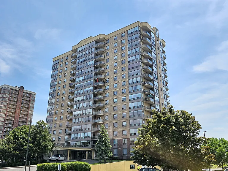 1032 King St W — Photo 16