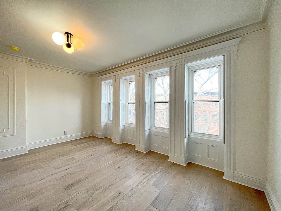 1st image of 530 Decatur St #2