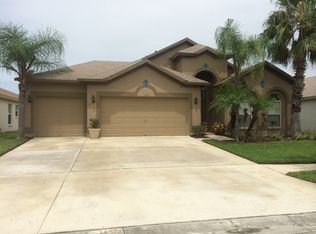 1938 Folkstone Pl, Zephyrhills, FL 33543