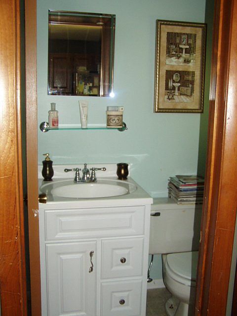 2nd image of 2188 Avenue B