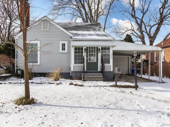 250 Dickinson St, Mount Clemens, MI 48043