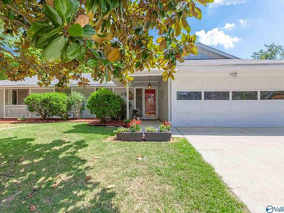 3rd image of 2006 E Tuliptree Dr SE