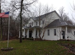 1131 John Shores Rd, Chapmansboro, TN 37035