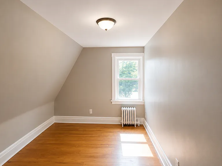 413 Summer Ave #3 — Photo 3