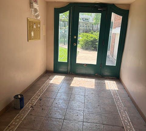 3rd image of 8008 S Ridgeland Ave #2A