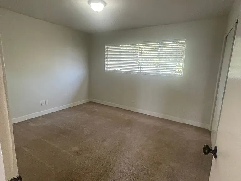 2087 Sahara Way — Photo 13