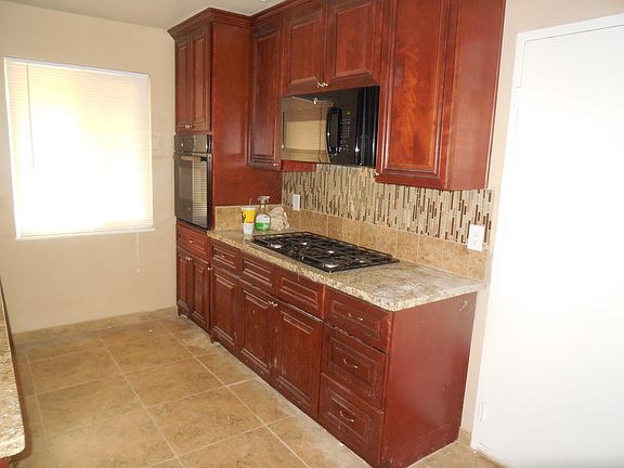 2nd image of 3021 Portsmouth Dr