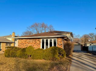 14817 Wentworth Ave, Dolton, IL