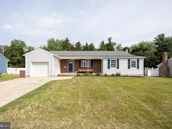 2nd image of 263 Forrest Dr