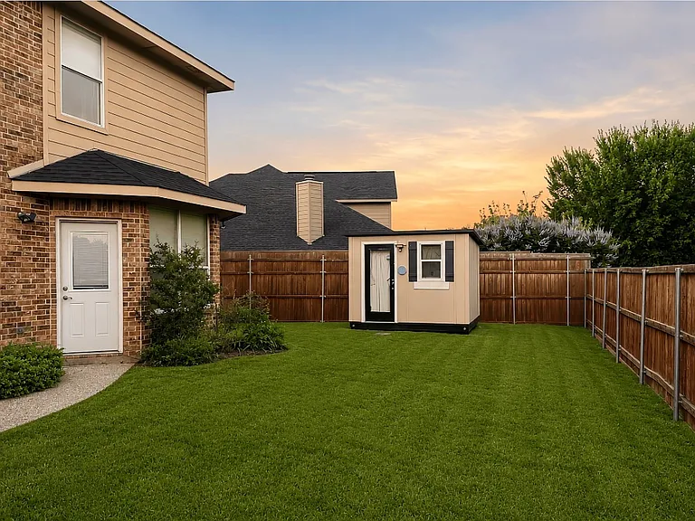 3704 Winding Way — Photo 17