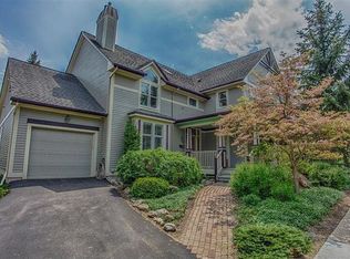 702 N 5th Ave, Ann Arbor, MI 48104